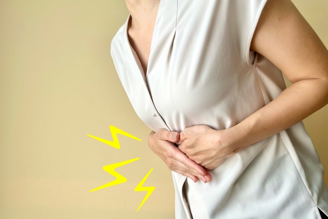 厄介な胃痛…その原因は更年期かも！効果的な対処方法はある？